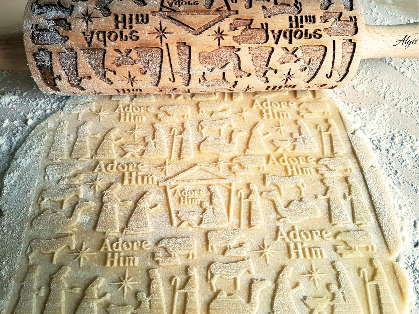 NATIVITY EMBOSSING ROLLING PIN for GINGERBREAD COOKIES for CHRISTMAS