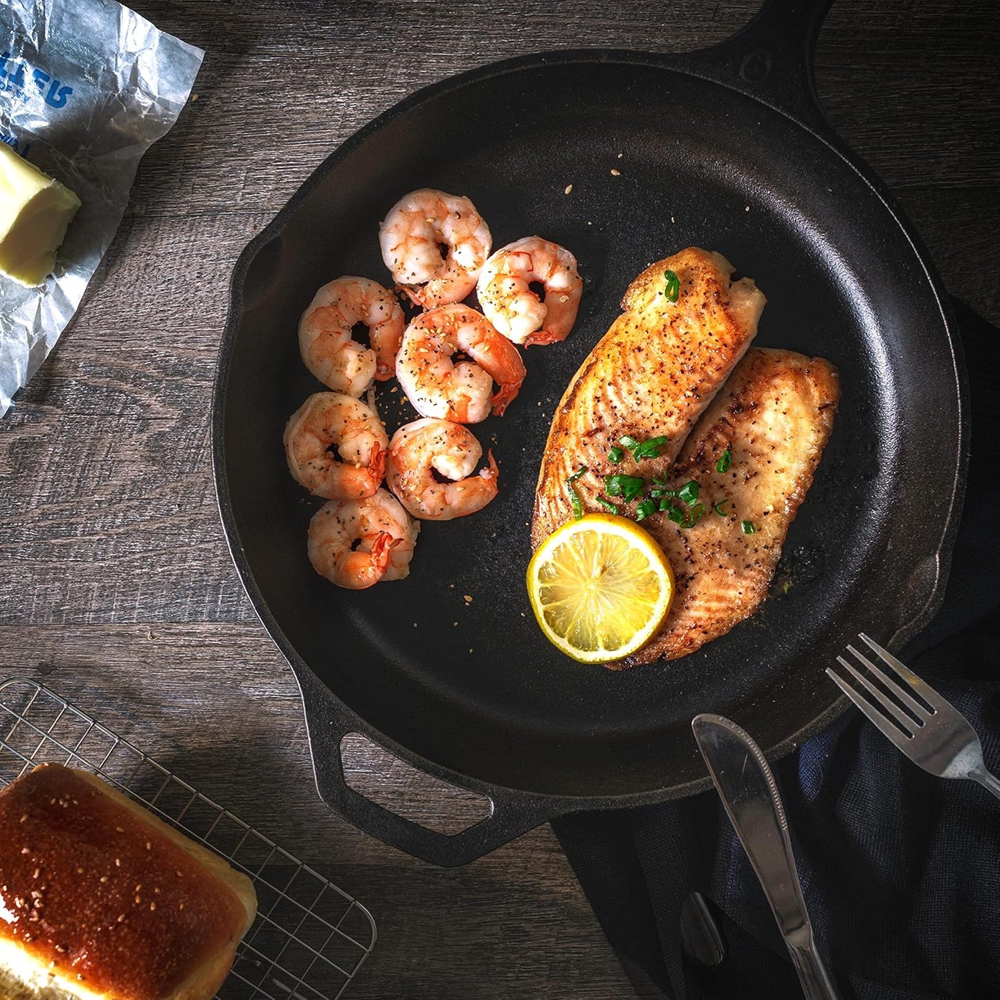 Utopia Kitchen Saute Frying Pan 12 Inch, Cast Iron Chefs Pan, Pre Seasoned Cast iron Skillet With Lid, Safe Grill Cookware for Indoor & Outdoor Use, Black